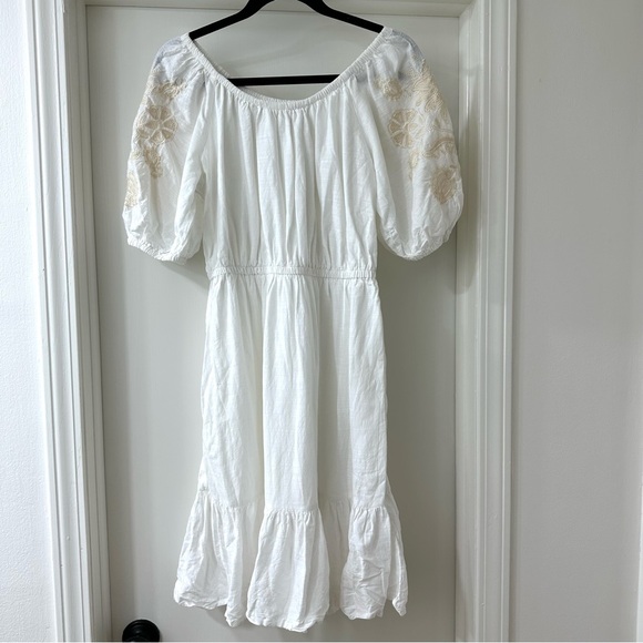 Knox Rose Dresses & Skirts - Knox Rose White Peasant Short Sleeve Midi Dress with Embroidered Sleeves, Size S